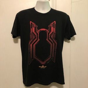 🔲 MARVEL - Homecoming Spider-Man  T-shirt